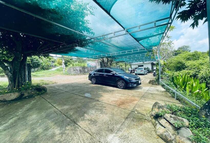 استراحتگاه Lua Farmstay