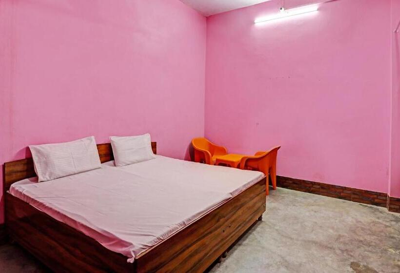 Spot On Hotel Classic & Restaurant