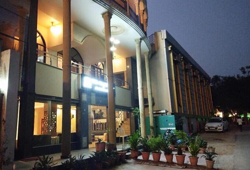 Tara Palace By Goyal Hoteliers