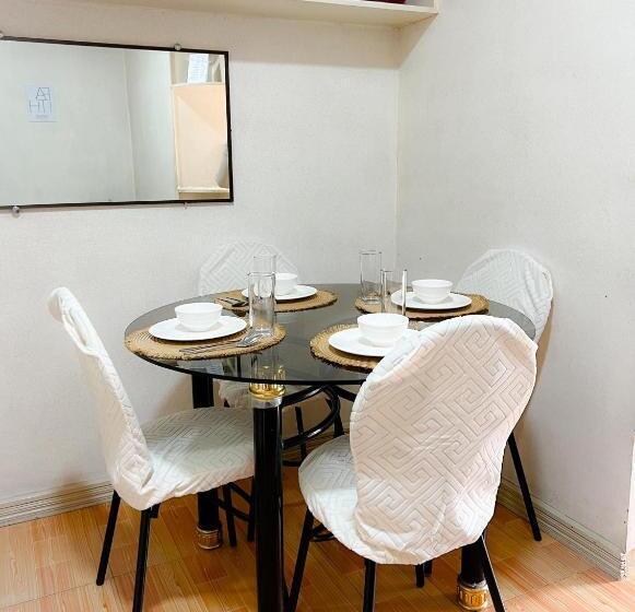 The Burnham Bliss By Latré