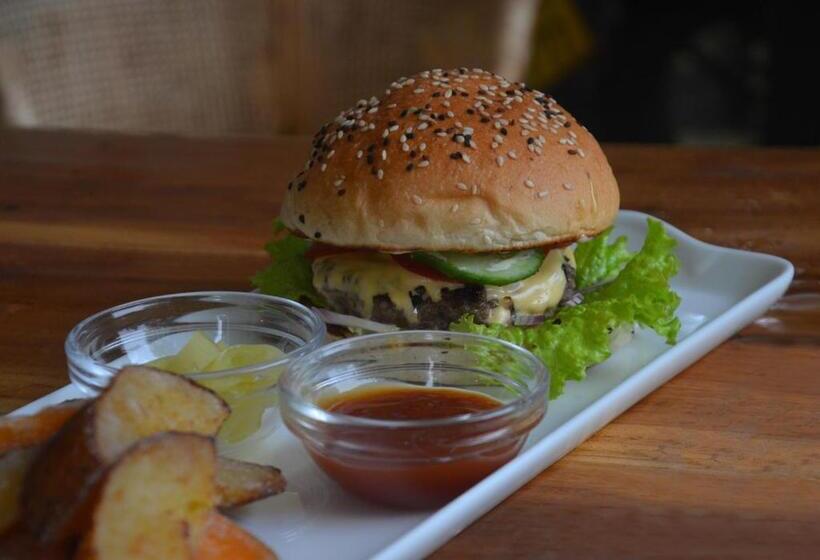 The Dom Hotel & Restaurant