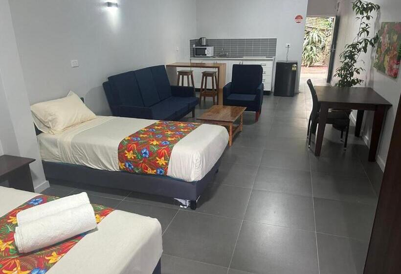 Yatulau Hotel And Conference