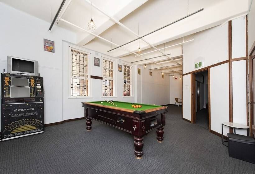 The Old Swan Barracks   Hostel