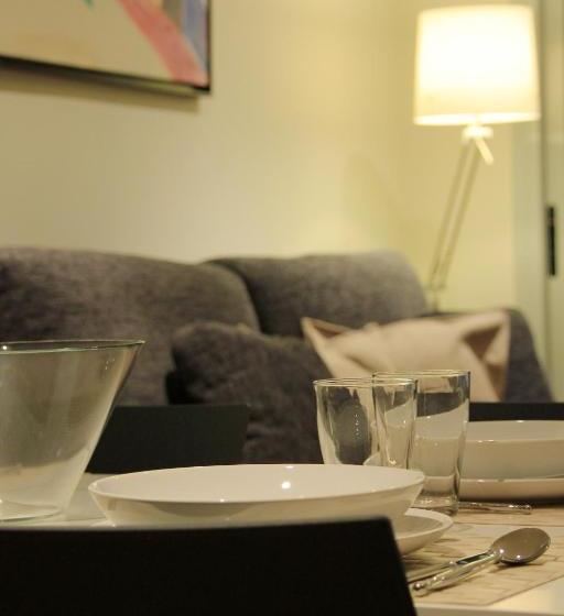 Alguera Apartments Industria