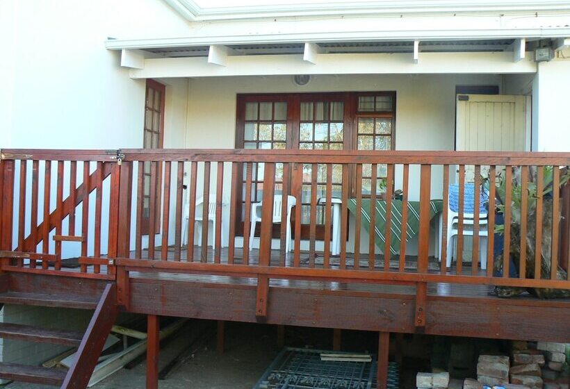 Aloha Bed And Breakfast