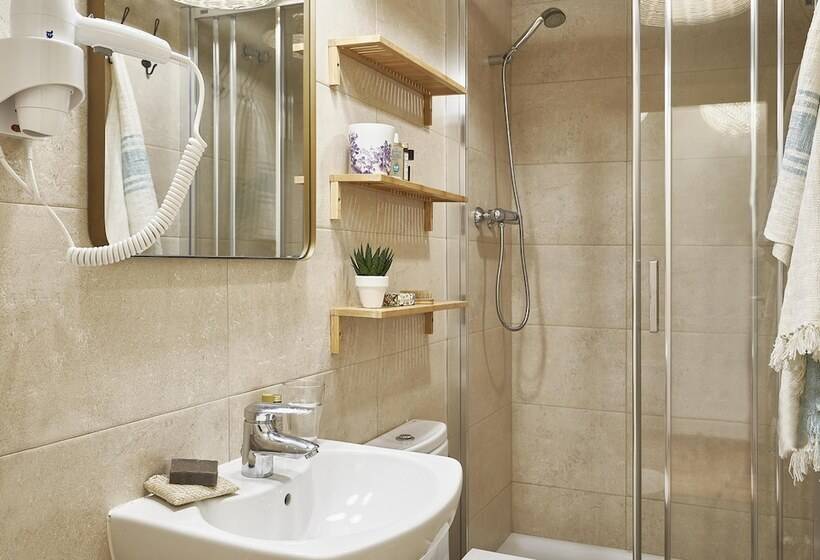 Barcelona Sants Station Apartments