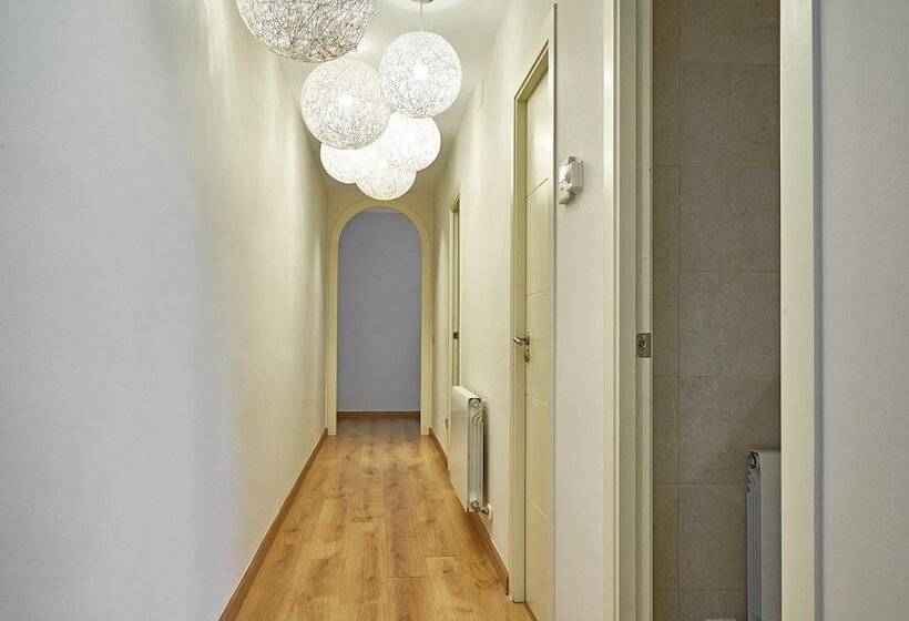 Barcelona Sants Station Apartments