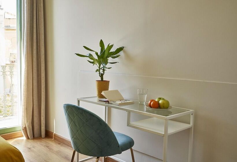 Barcelona Sants Station Apartments