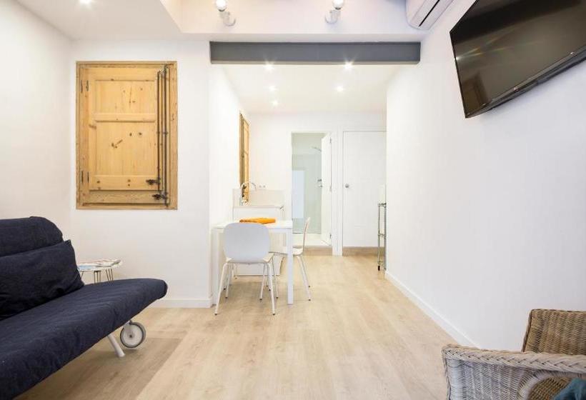 Bcnstop Sagrada Familia