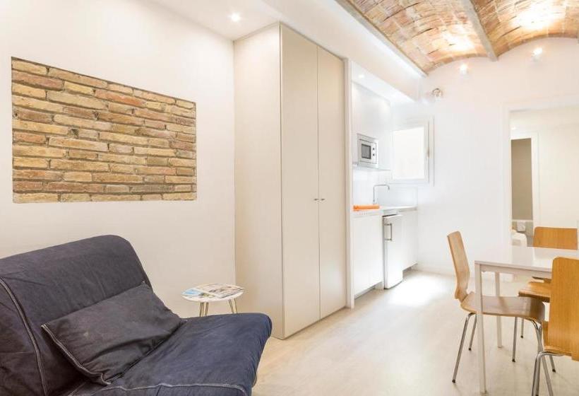 Bcnstop Sagrada Familia