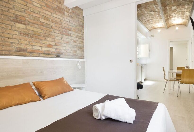 Bcnstop Sagrada Familia