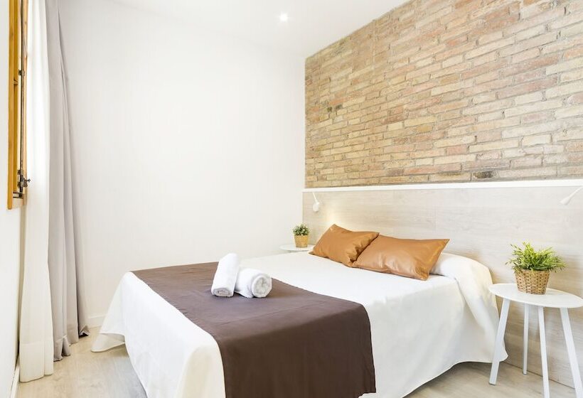 Bcnstop Sagrada Familia