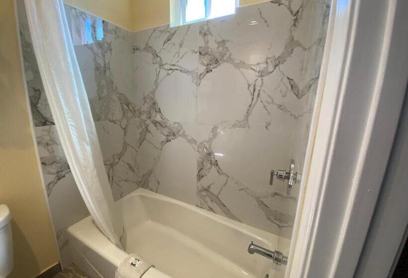 ホテル Beachway Inn