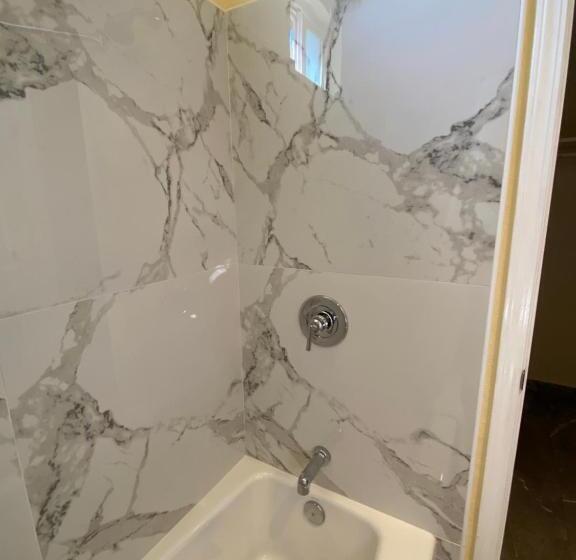 ホテル Beachway Inn