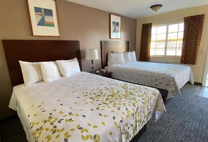 ホテル Beachway Inn