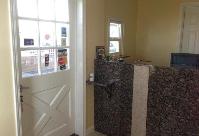 ホテル Beachway Inn