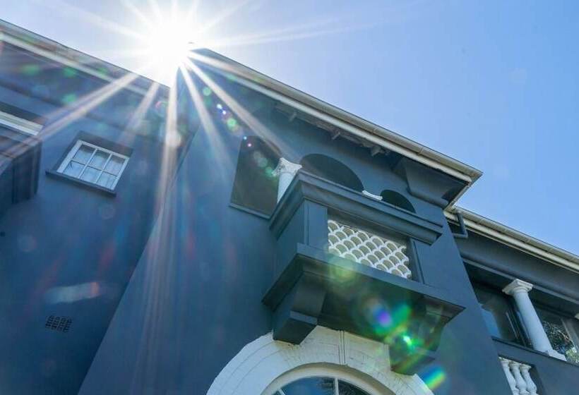 Bed and Breakfast 268 On Ridge Guesthouse