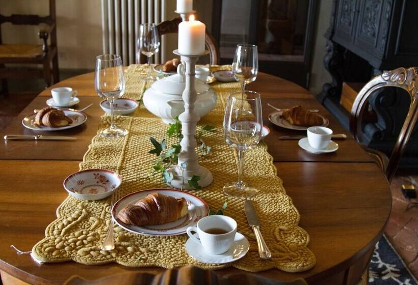 تختخواب و صبحانه Villa Fillinelle