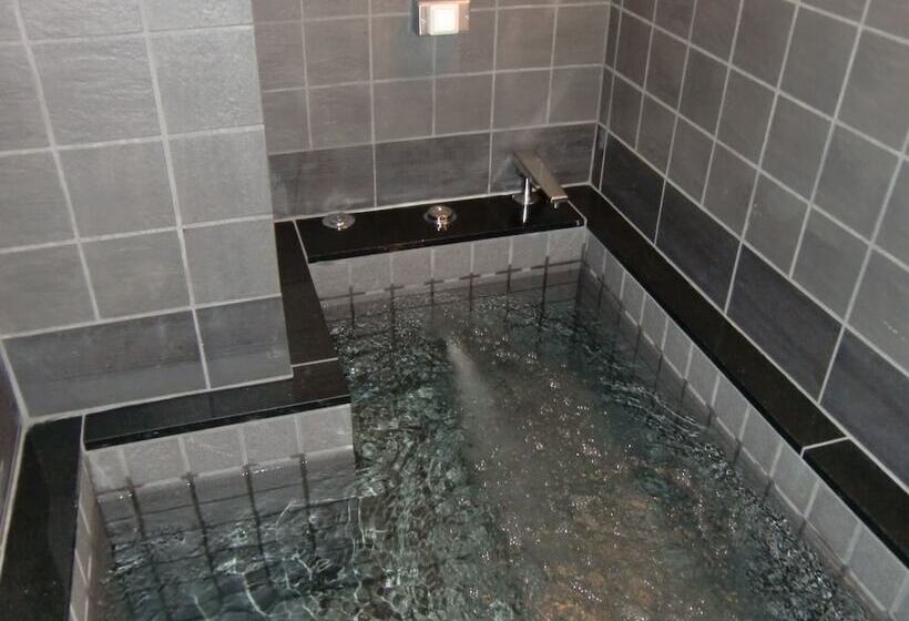 Economy Hotel Hoteiya