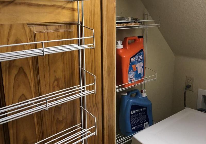 هتل All Seasons Inn