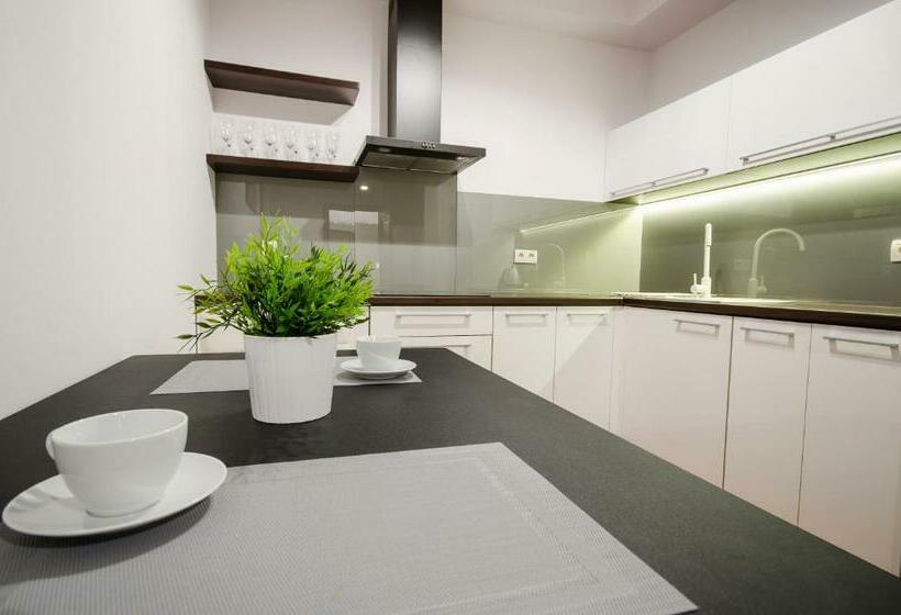 ホテル Angel City Center Krakow Apart