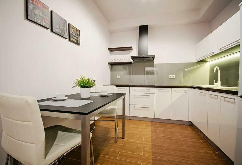 ホテル Angel City Center Krakow Apart