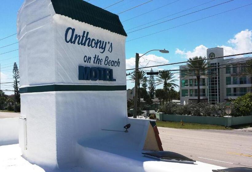 酒店 Anthony's On The Beach