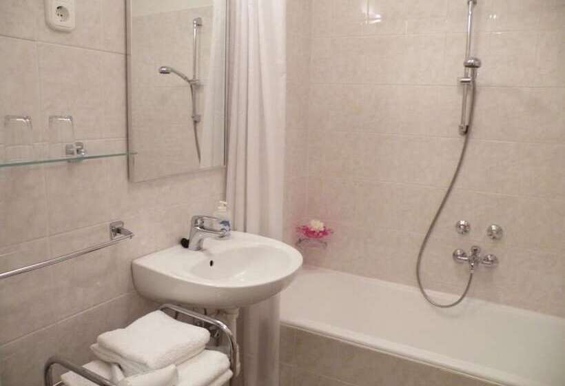 בית מלון כפרי Apartment Buda Central Residence