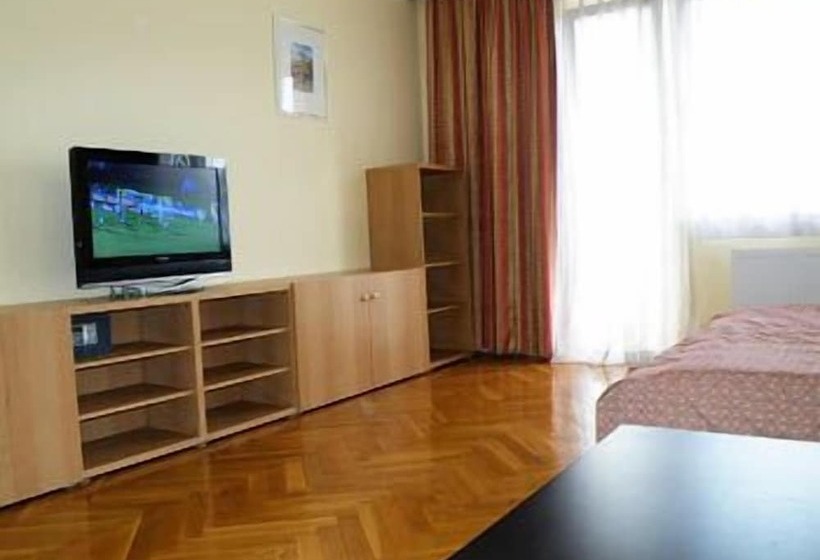 בית מלון כפרי Apartment Buda Central Residence