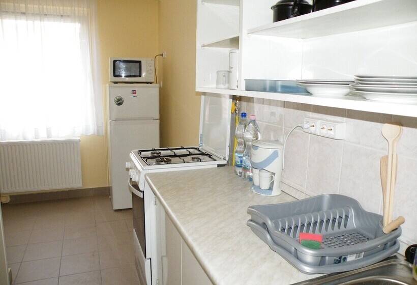 בית מלון כפרי Apartment Buda Central Residence