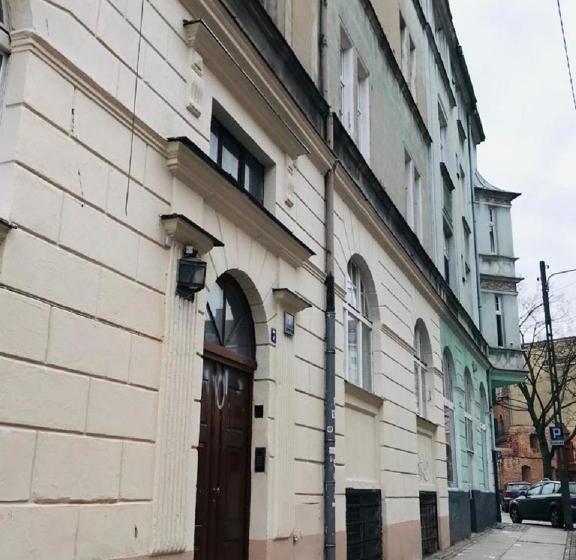 هتل Apartments Old Town 1