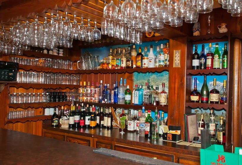 Bavarian Inn Motel & Restaurant