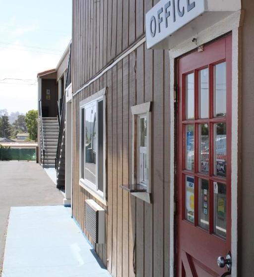 ホテル Beachway Inn