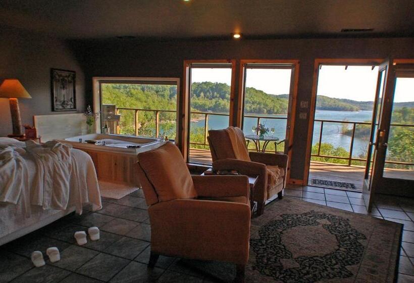 فندق Beaver Lakefront Cabins   Couples Only Getaways
