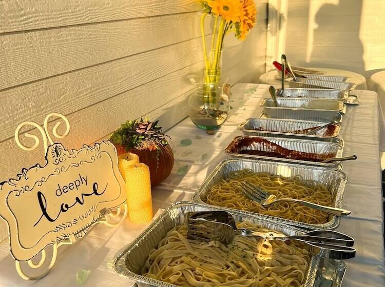 酒店 By The Sea Guests Bed & Breakfast & Suites