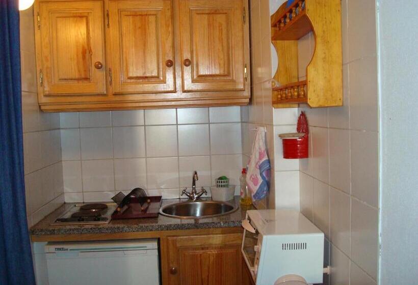 Отель Casas Do Toural