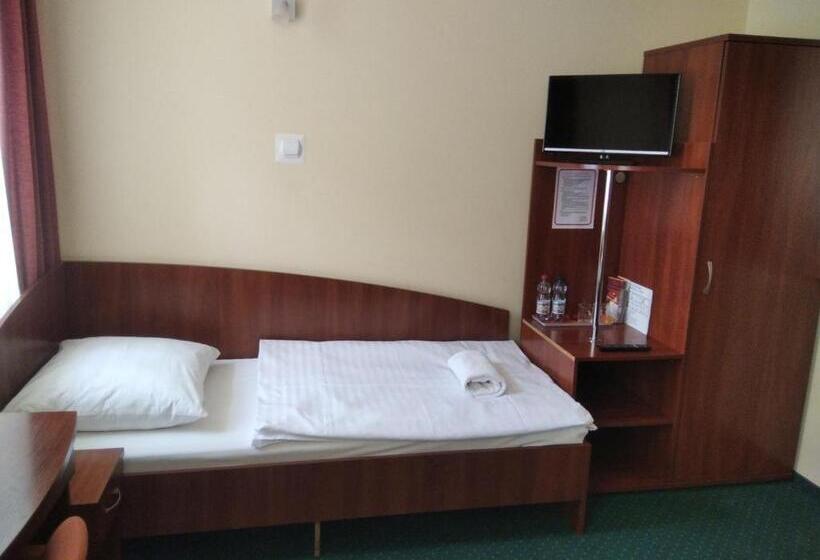 فندق Centrum Szkoleniowo Konferencyjne Społem