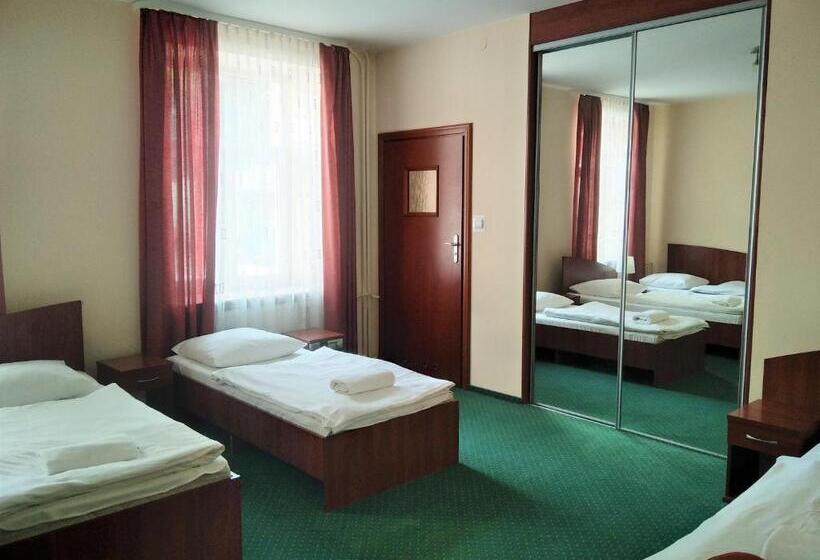 فندق Centrum Szkoleniowo Konferencyjne Społem