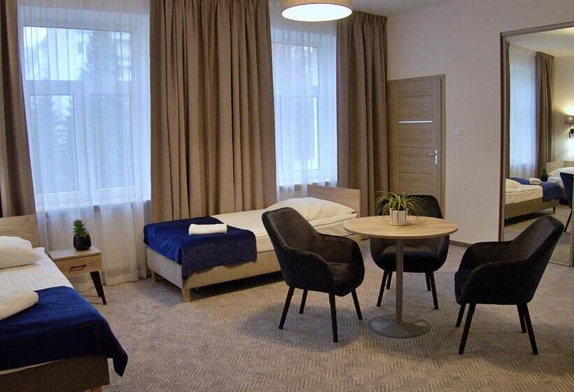 فندق Centrum Szkoleniowo Konferencyjne Społem