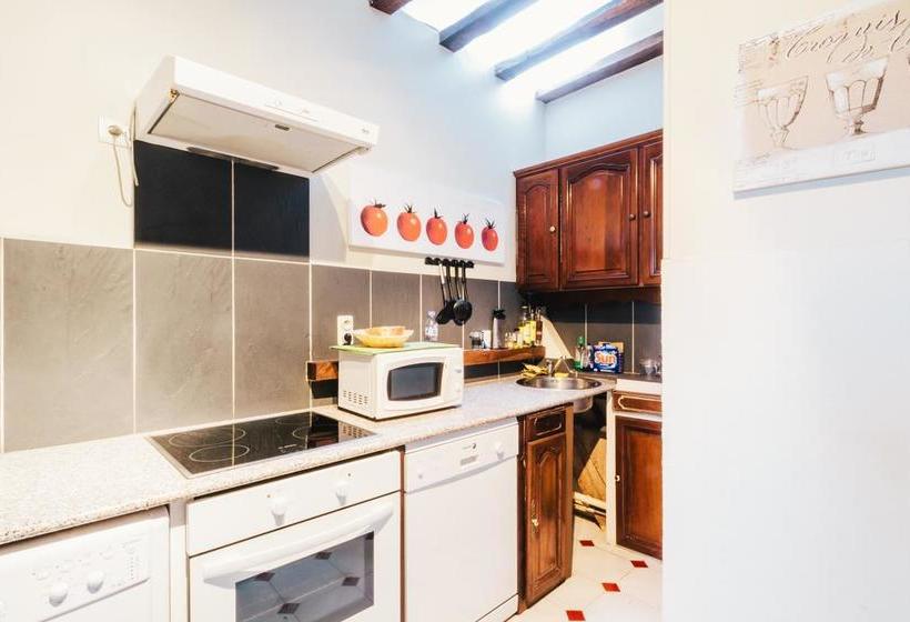 호텔 Château Les Dryades Golf & Spa