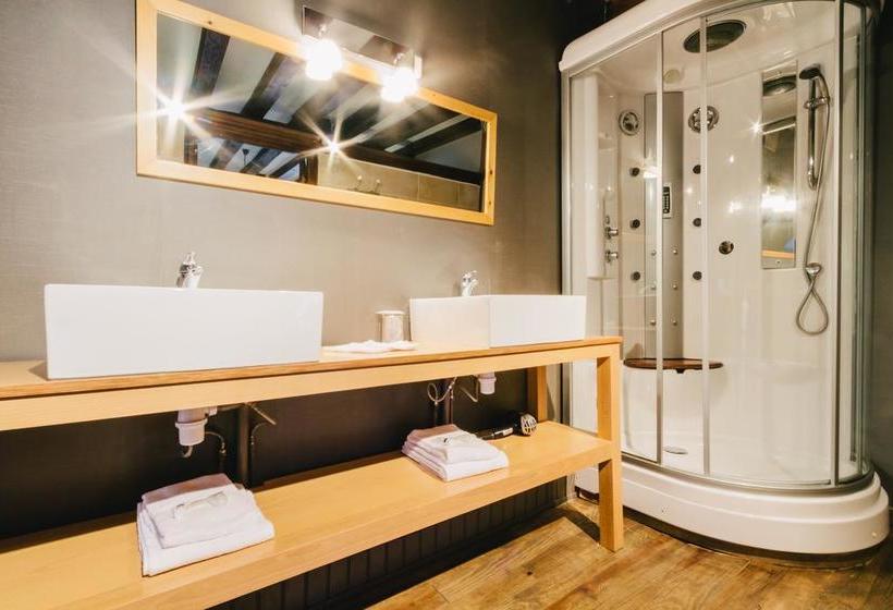 호텔 Château Les Dryades Golf & Spa