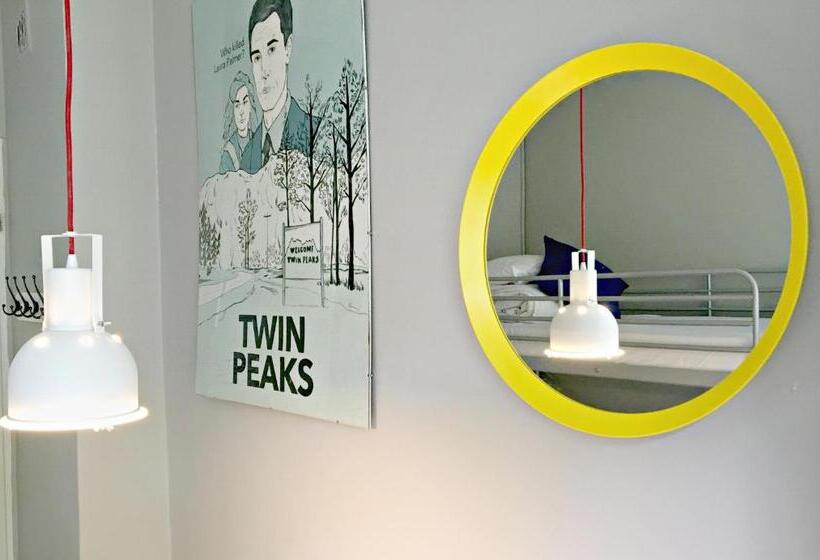 ホテル Cloud Hostel