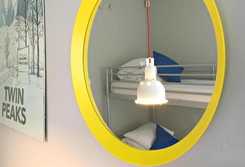 ホテル Cloud Hostel