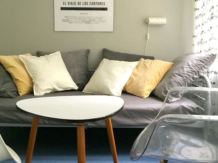 ホテル Cloud Hostel