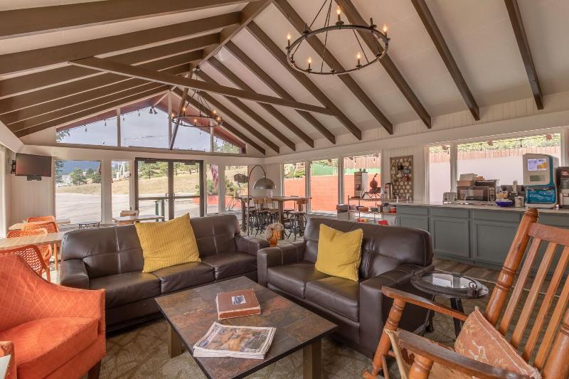 ホテル Discovery Lodge