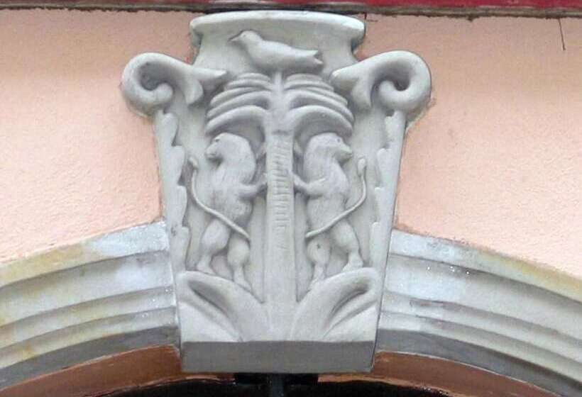 هتل Duval Serviced Apartments