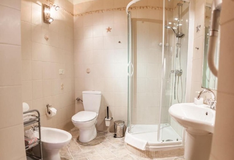 ホテル Duval Serviced Apartments