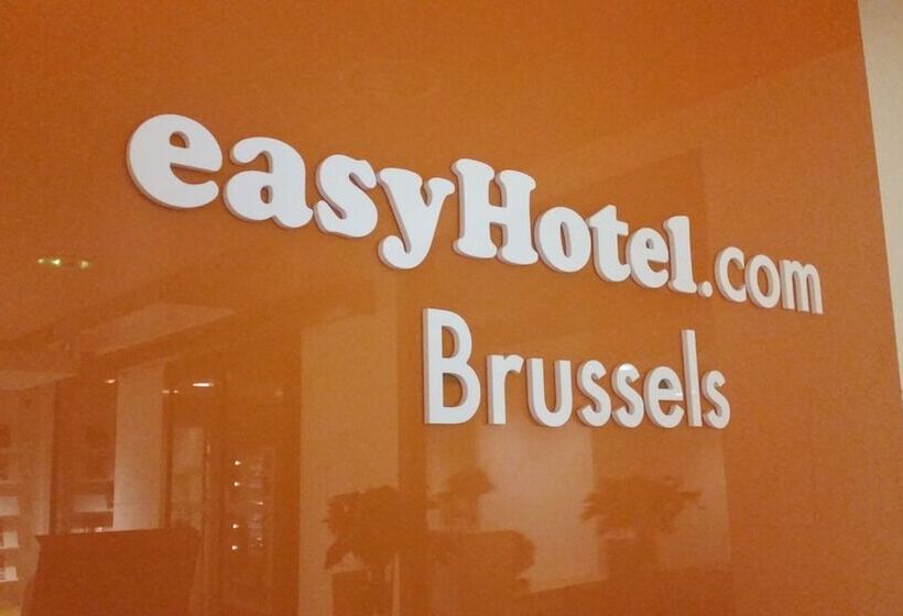 Easyhotel Brussels City Centre