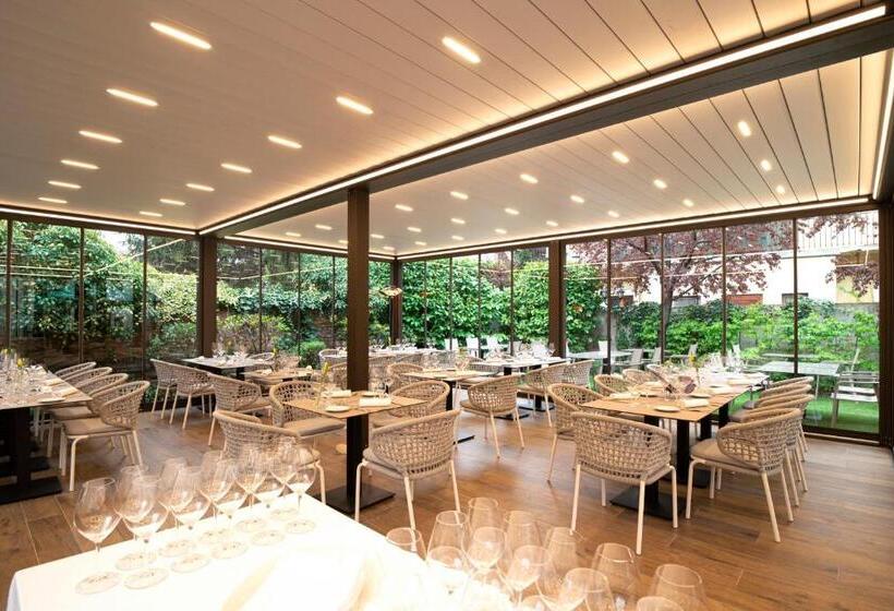 ホテル Erhardt Panzió