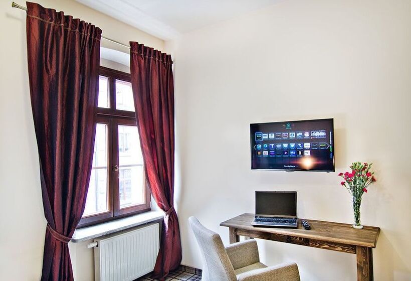 هتل Five Stars Bed&breakfast